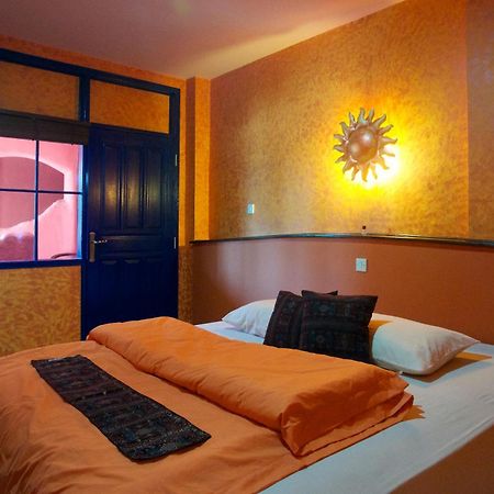Hotel La Hasienda Kupang  Exterior photo